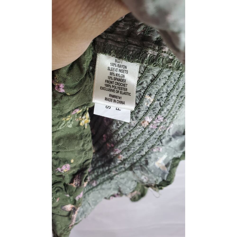 Selfie Olive Floral Lace Blouse Small - Picture 6 of 7